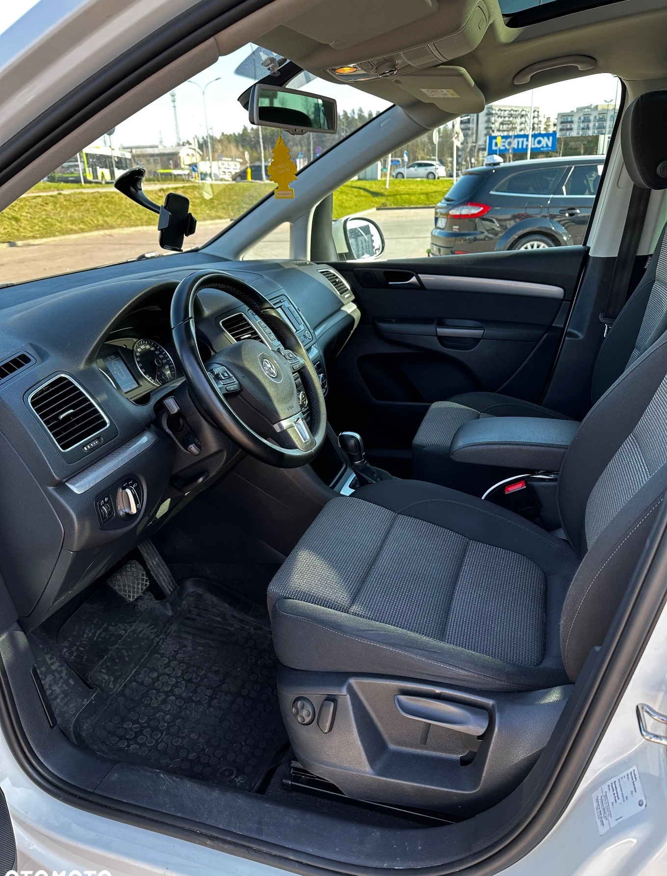 Volkswagen Sharan cena 58000 przebieg: 272443, rok produkcji 2015 z Olsztyn małe 121